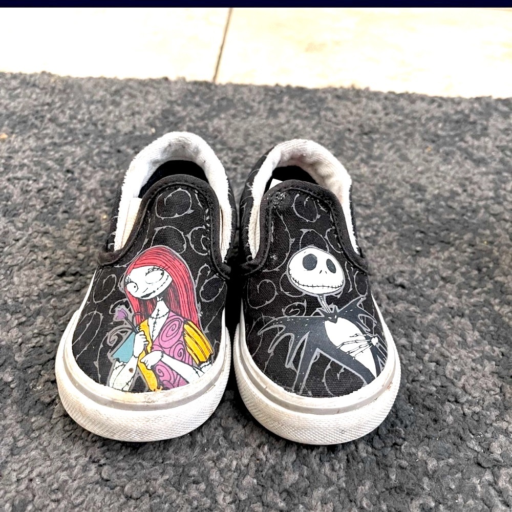 The nightmare before Christmas edition Vans 🎃